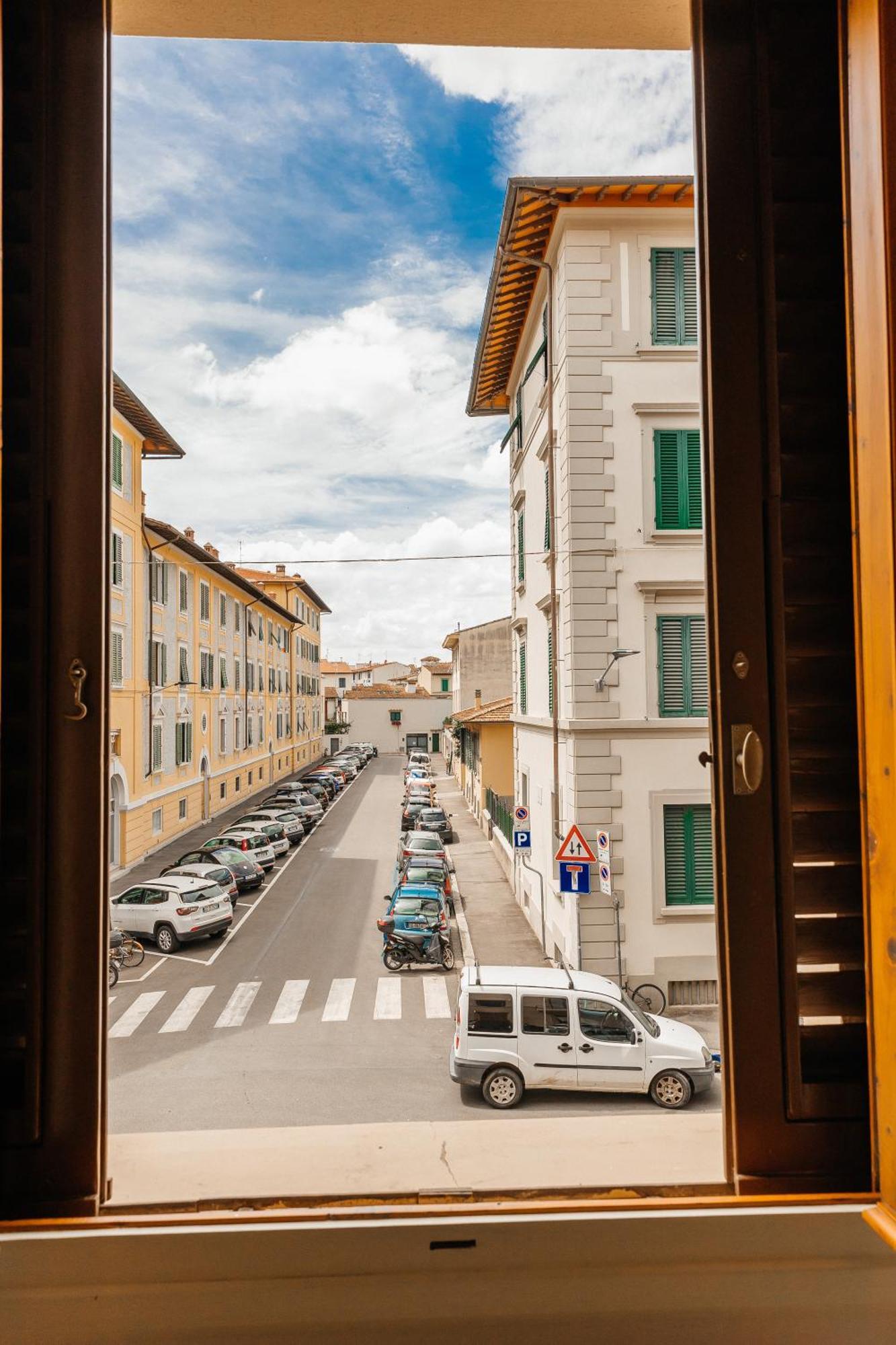 Modern Apartments In The Heart Of Florence Exterior photo